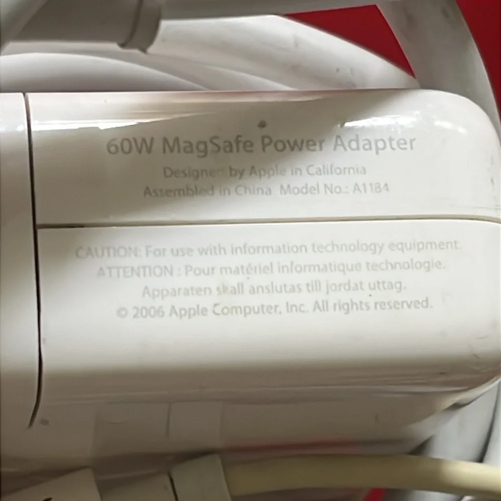 Apple 60W MagSafe AC Power Adapter MacBook 060795